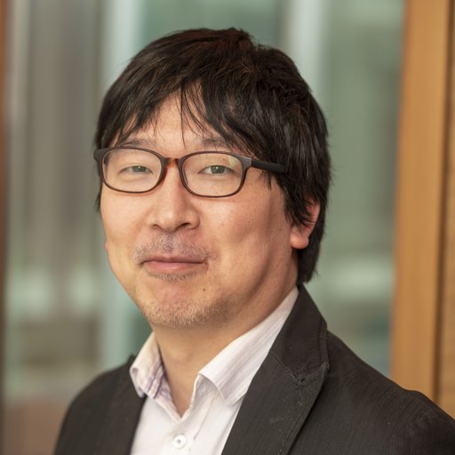 Portrait de Shinji Watanabe